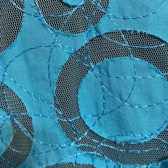 Ruby Rd. Blue button down blouse Size medium - Picture 6 of 10